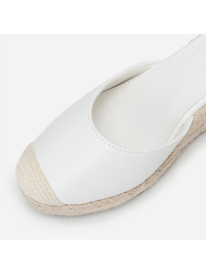 Espadrilles compensées blanches avec ruban à nouer