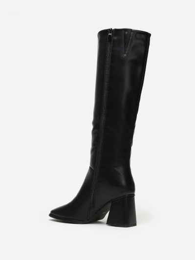 Bottes talon trapèze et bout carré