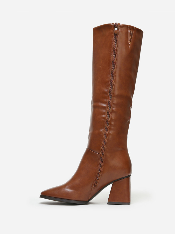 Bottes talon trapèze et bout carré