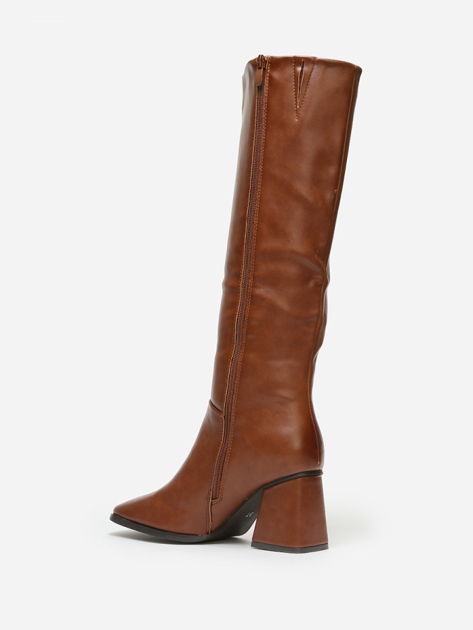 Bottes talon trapèze et bout carré