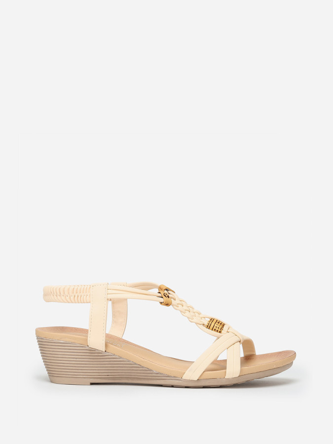 Sandales compensées beiges à perles effet bois