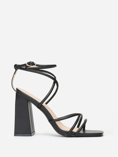 Sandales à fines brides noires en simili