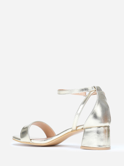 Sandales dorées à talon carré arrondi grandes tailles