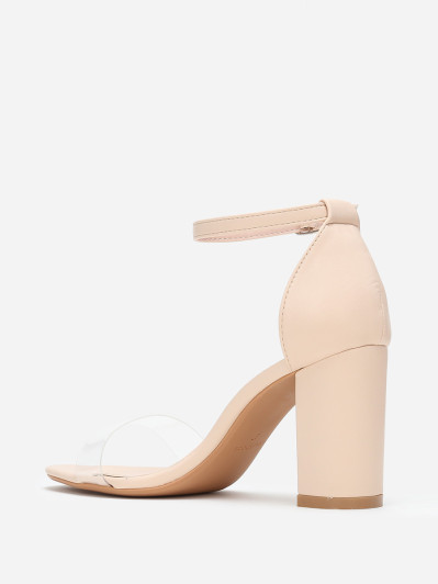 Sandales beiges à bride transparente