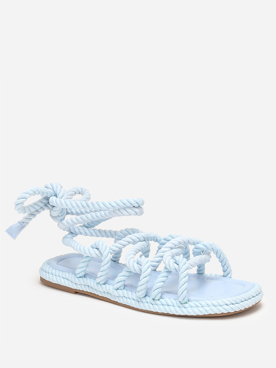 Sandales carrées bleues en corde torsadée