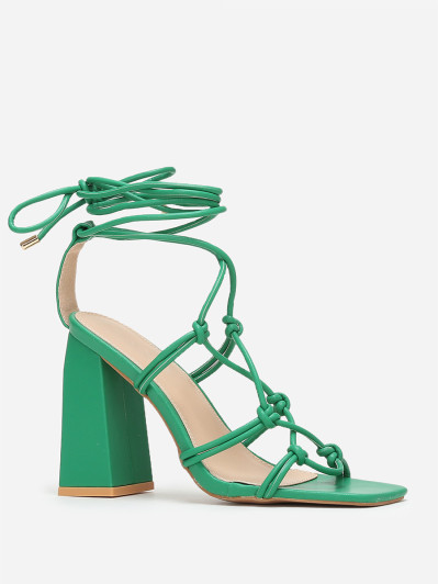 Sandales carrées vertes à fines lanières