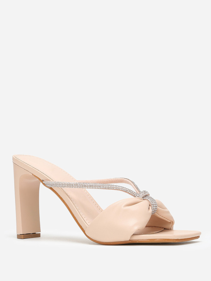 Mules carrées beiges en simili à strass