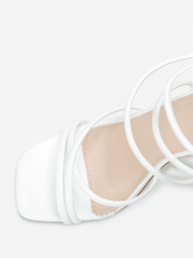 Sandales blanches à muli-brides et talon bobine transparent