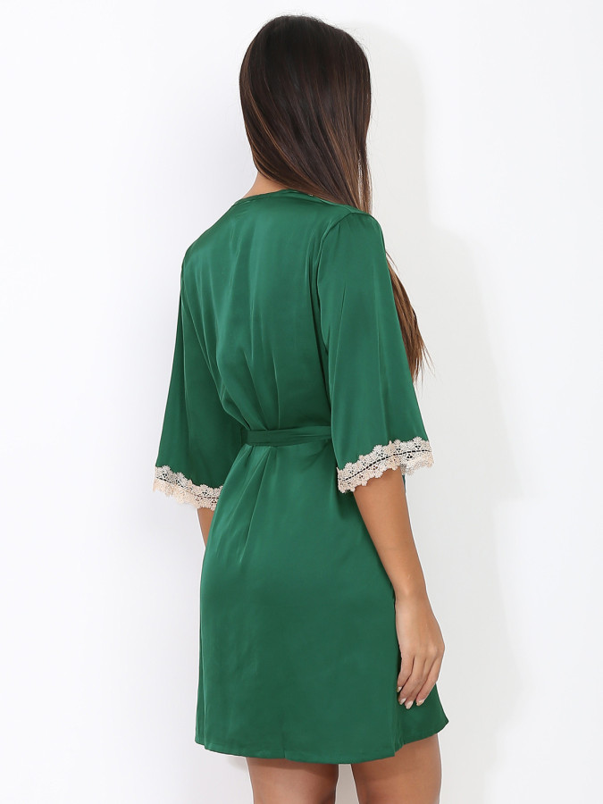 Ensemble nuisette et kimono à dentelle