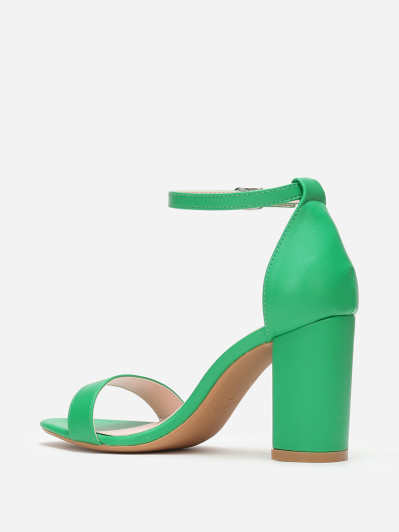 Sandales vertes à bride et talon carrés