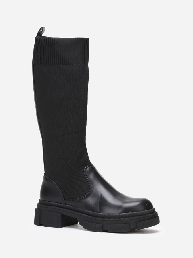 Bottes crantées style chaussettes