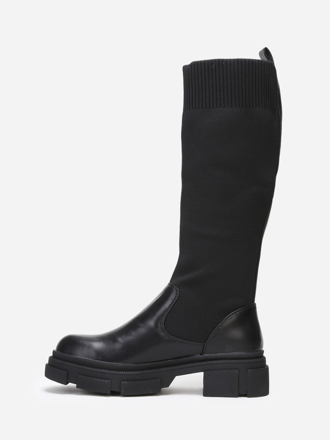 Bottes crantées style chaussettes