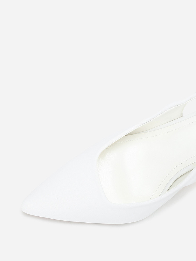 Escarpins ouverts pointus à talon fin