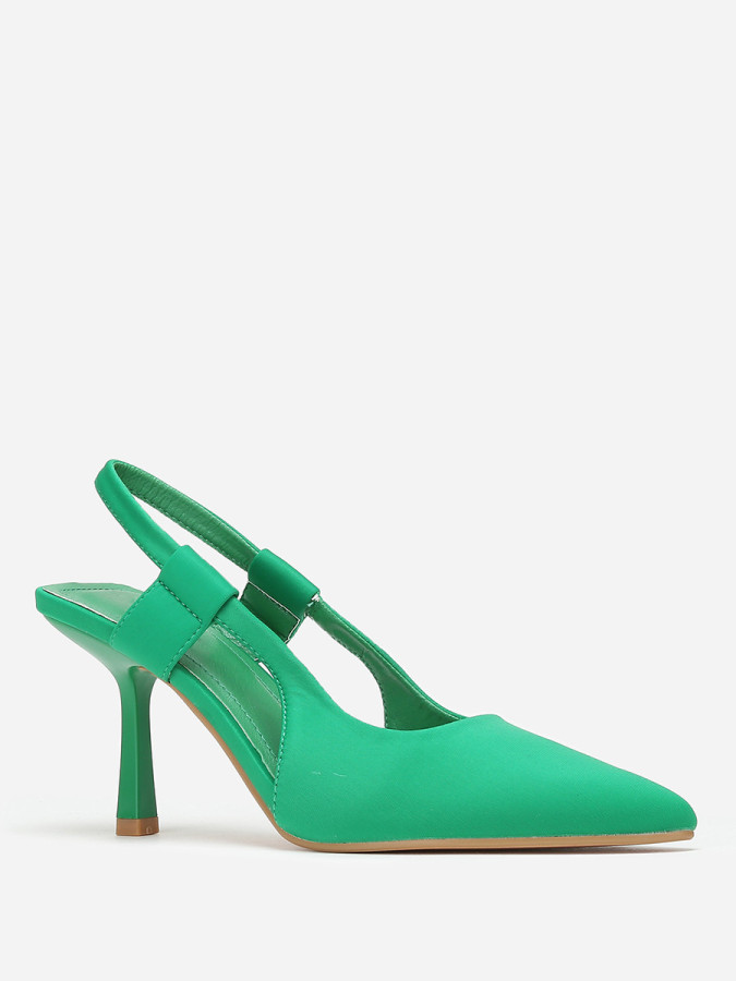 Escapins ouverts et pointus verts en tissu
