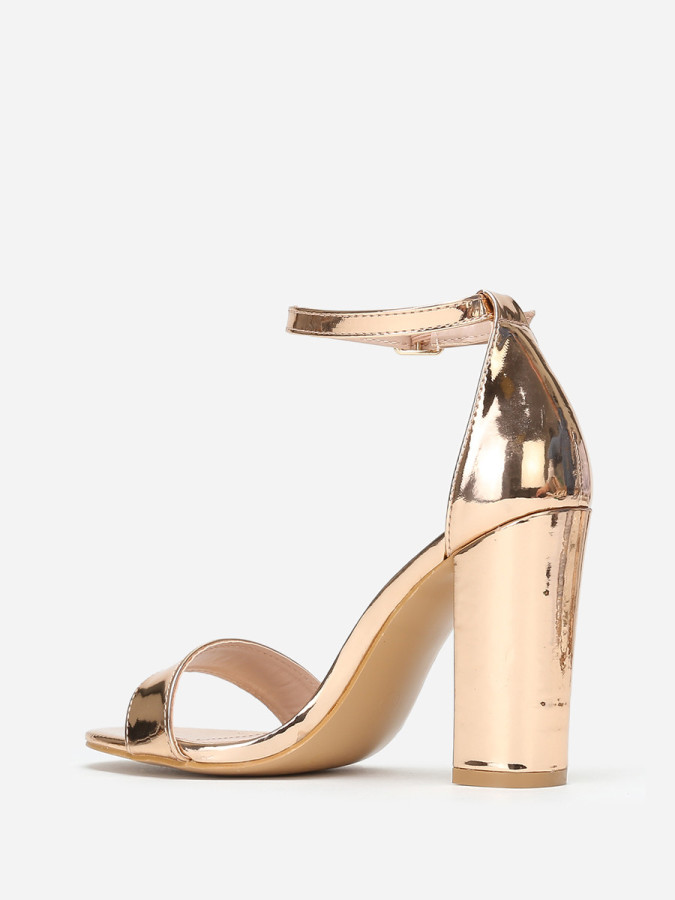 Sandales rose doré en simili verni à talon carré