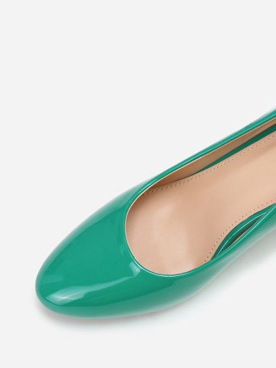 Escarpins verts vernis à talon carré