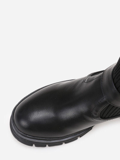 Bottines chaussettes à boucle