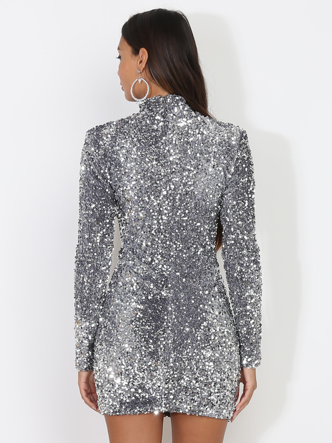 Robe moulante à sequins