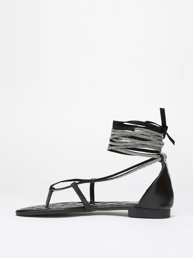 Sandales noires strassées à nouer en simili cuir