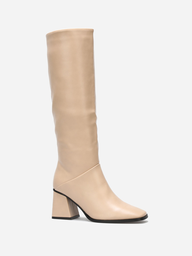 Bottes talon trapèze et bout carré