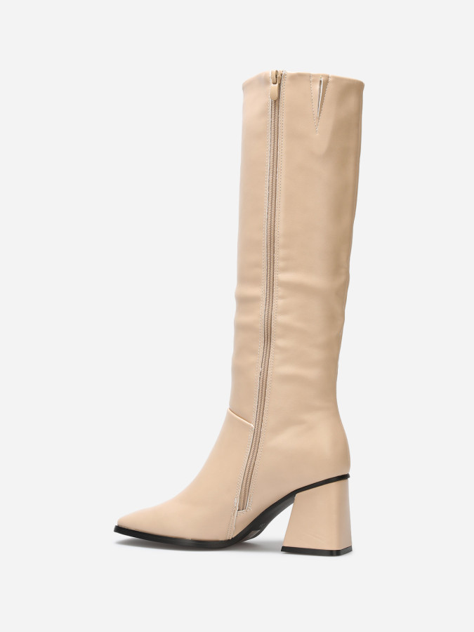 Bottes talon trapèze et bout carré