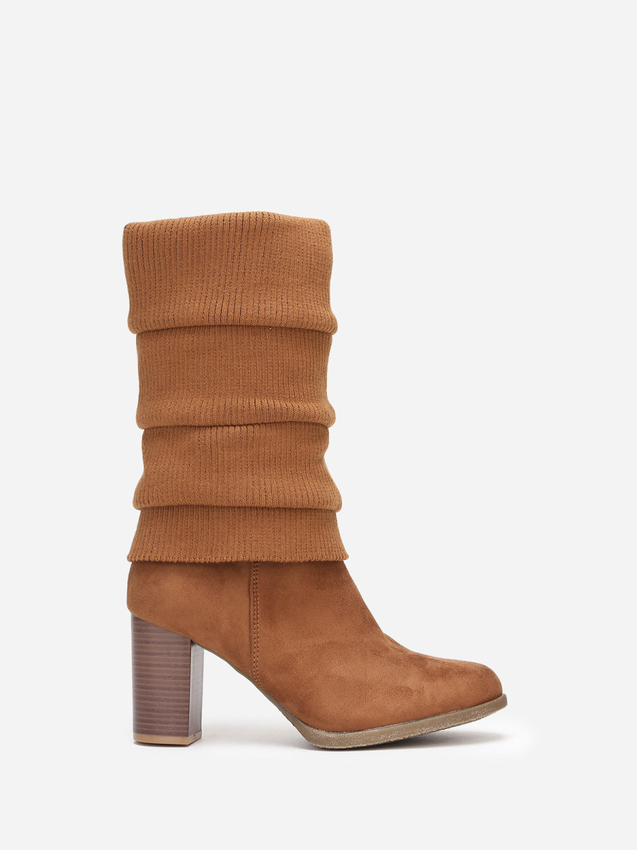 Bottes à talon en suédine et maille