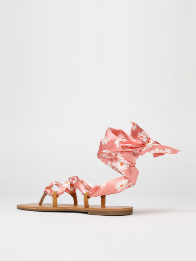 Sandales avec ruban rose et fleuri à nouer