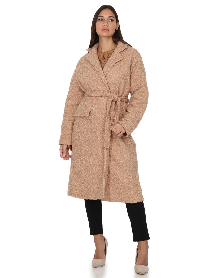 Manteau moutonné et ceinturé