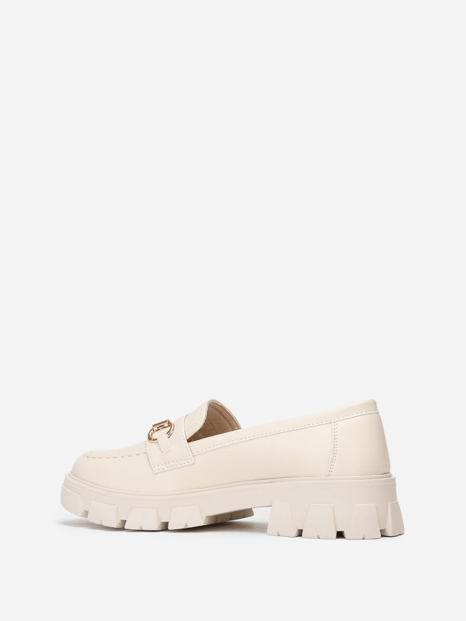 mocassins à bride dorée en simili