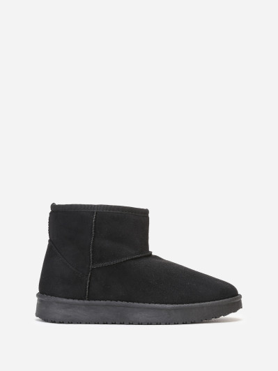 Boots basses en suédine fourrées