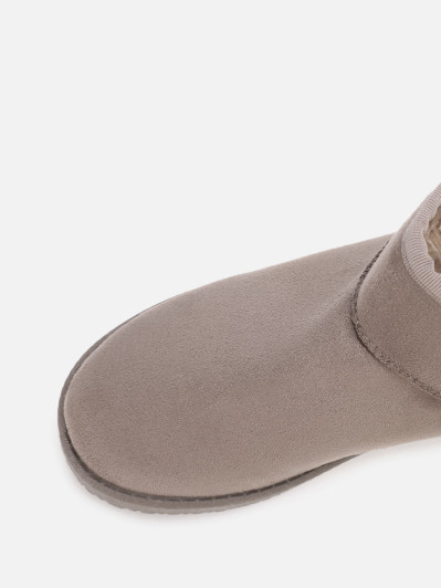 Boots basses en suédine fourrées