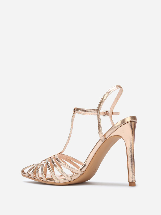 Escarpins ajourés à talon aiguille