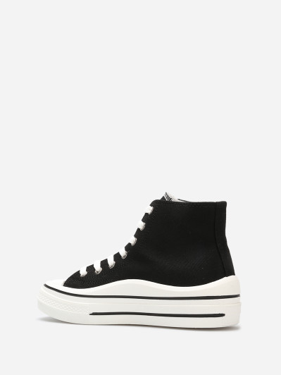 Tennis hautes à plateforme