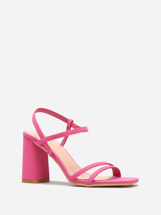 Sandales en simili mat à fines brides