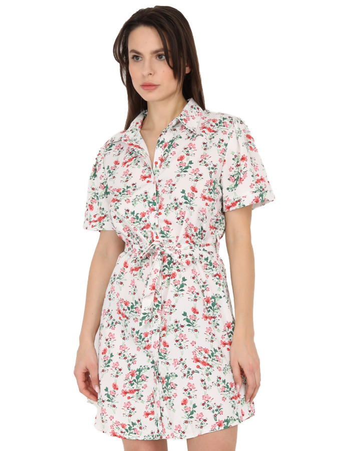 Robe chemise à fleurs ceinturée