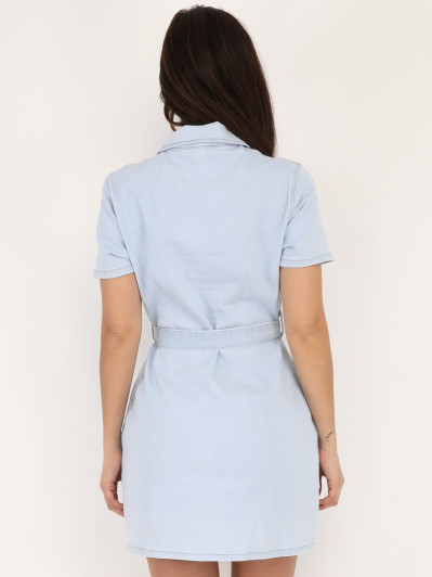 Robe en denim ceinturée