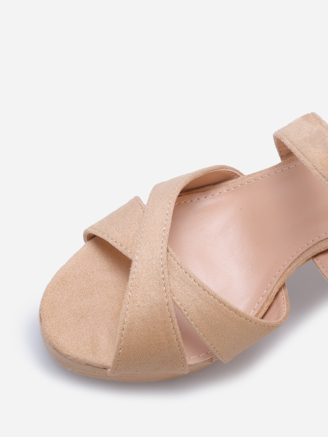 Sandales en suédine à plateforme