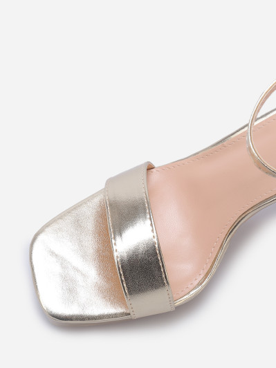 Sandales rétros à plateforme et talon haut