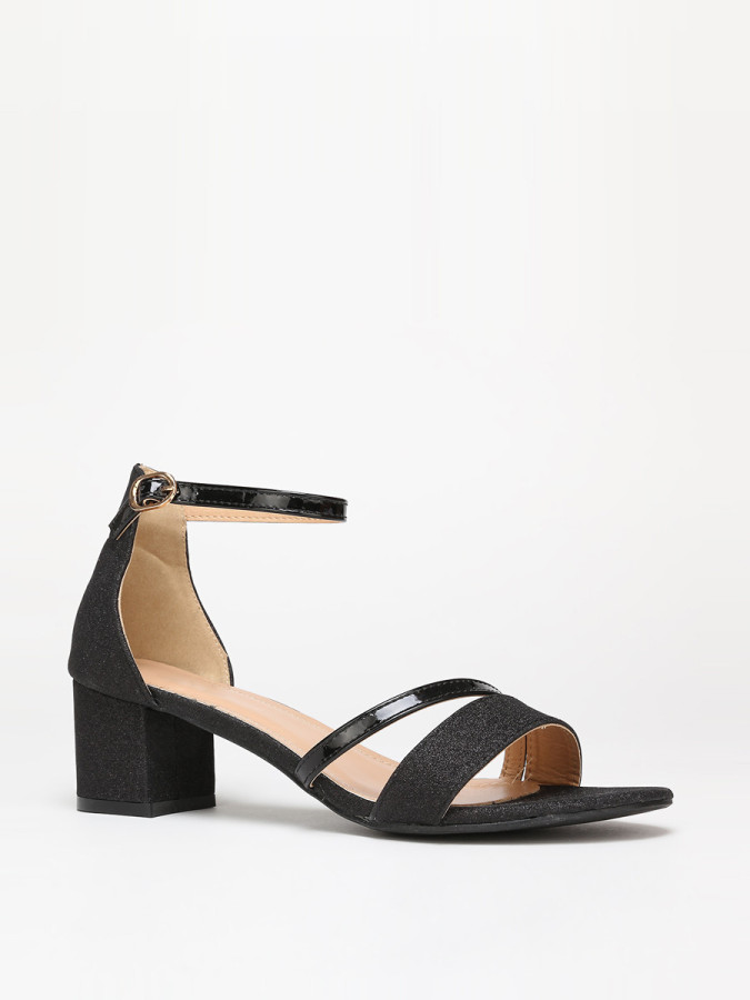 Sandales noires pailletées et vernies grandes tailles