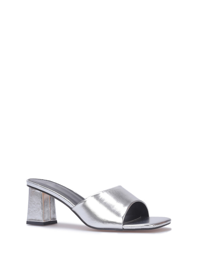 Mules à talon carré