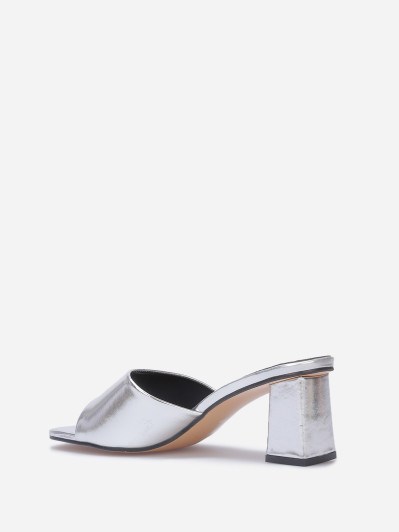 Mules à talon carré