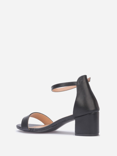 Sandales à bout arrondi et talon carré-arrondi