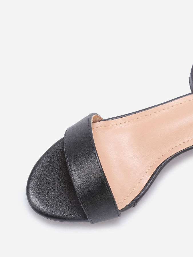 Sandales à bout arrondi et talon carré-arrondi