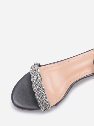 Sandales à bride tressée en strass