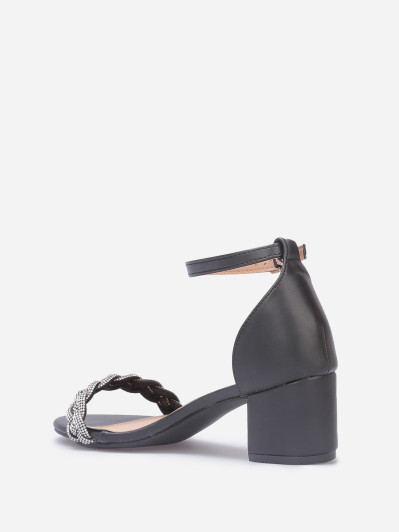 Sandales à bride tressée en strass