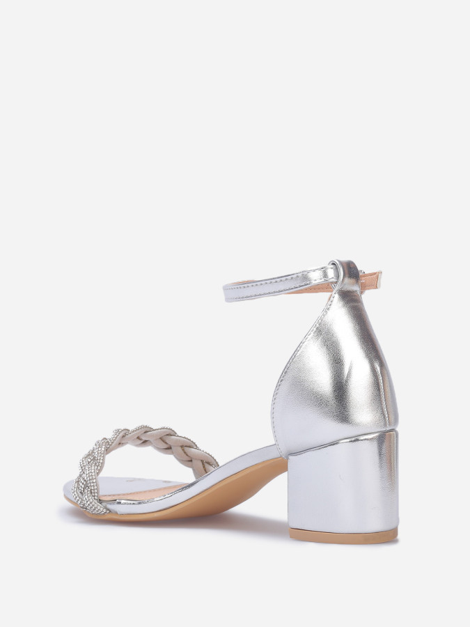 Sandales à bride tressée en strass