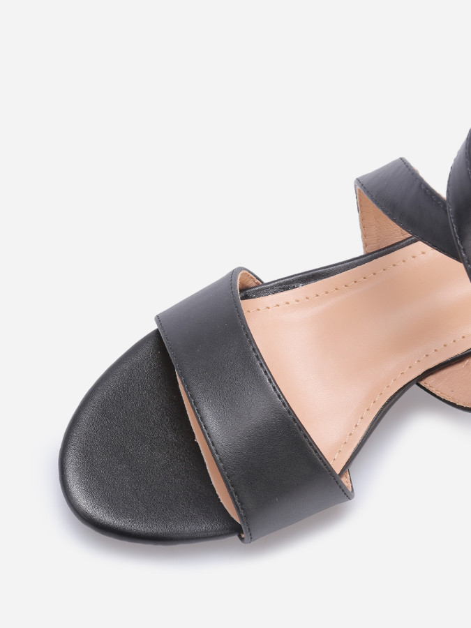 Sandales à brides croisées grandes tailles