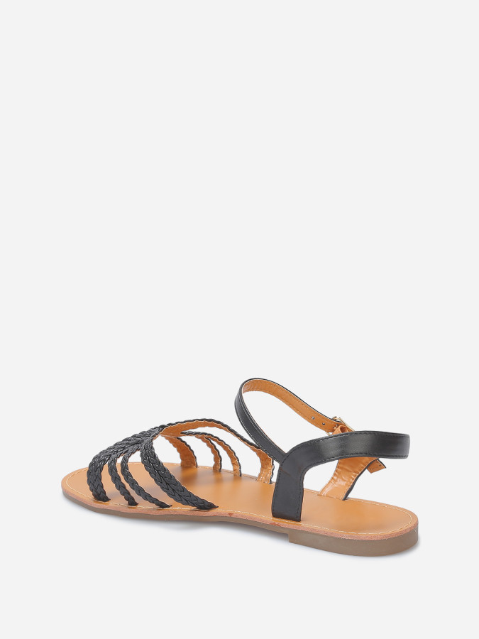 Sandales plates à brides tressées et croisées