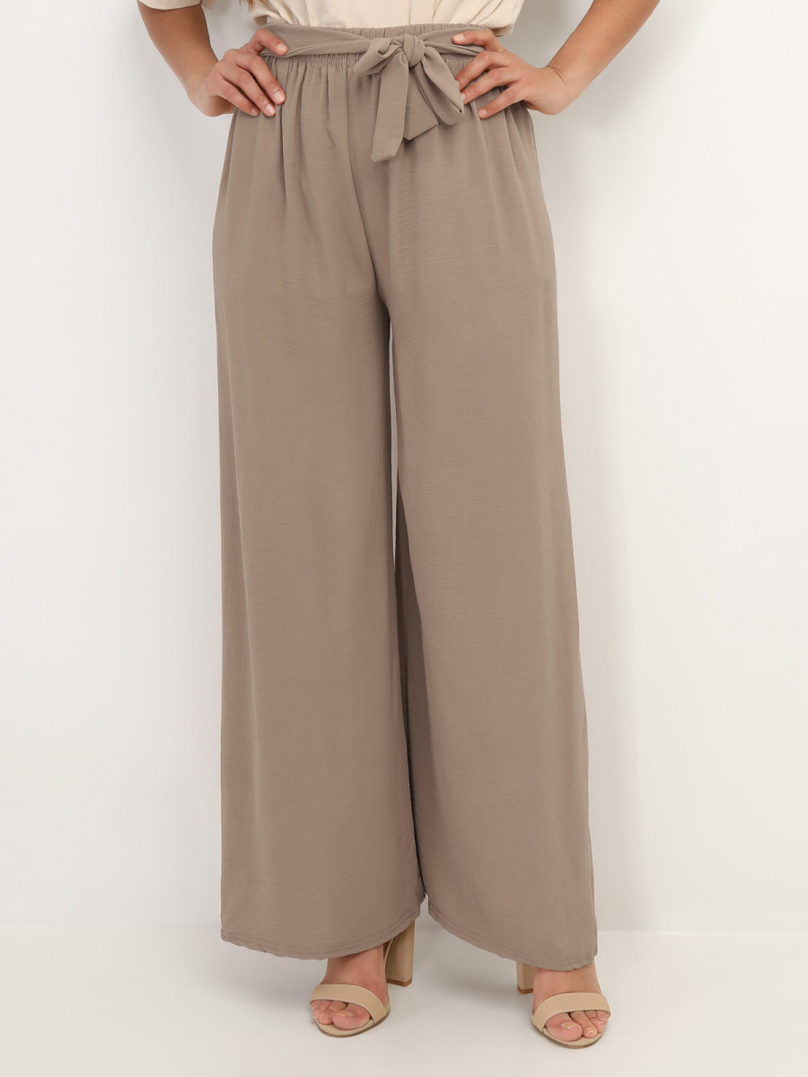 Pantalon ample ceinturé