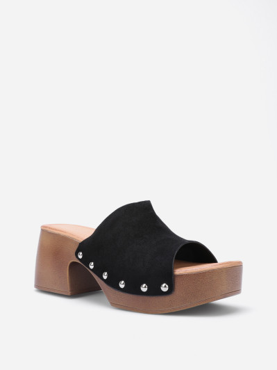 Mules sabots cloutées à plateforme